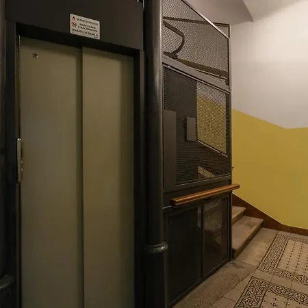 Timeless 2-bedrooms Flat *