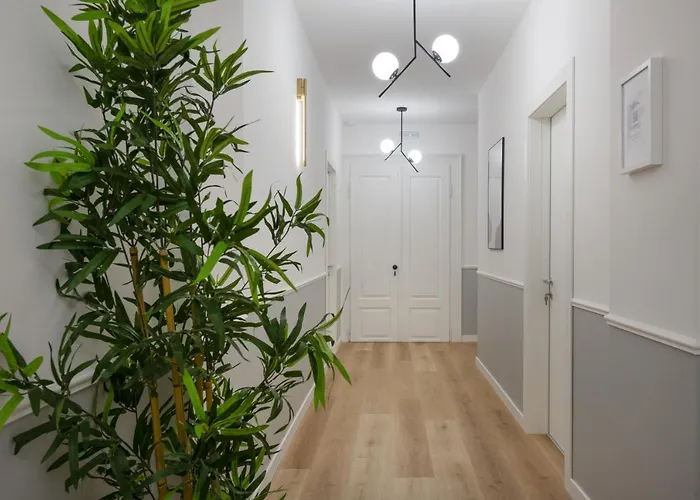 Apartamento Timeless 2-bedrooms Flat Trieste